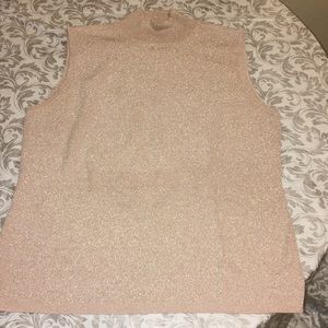 Cute white/beige sparkly top!